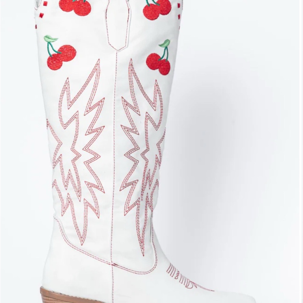KAMP CHERRY BOOTS KRISTA HORTON X PINK LILY
